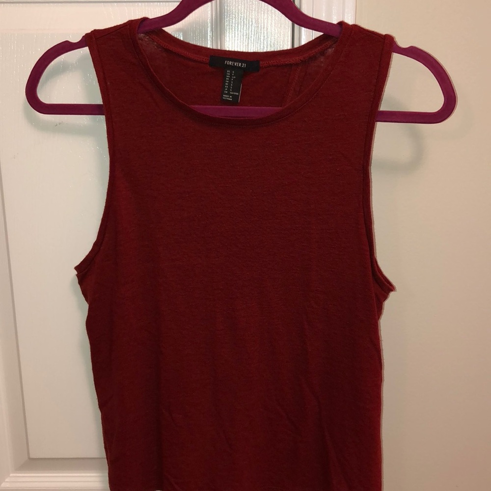 FOREVER 21 RED TOP